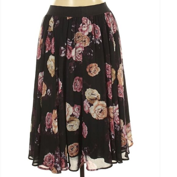 NEW Torrid Black Floral Chiffon Tulle Midi Skirt - Picture 3 of 9